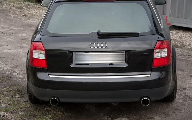 Audi A4 cena 13999 przebieg: 220000, rok produkcji 2003 z Elbląg małe 254